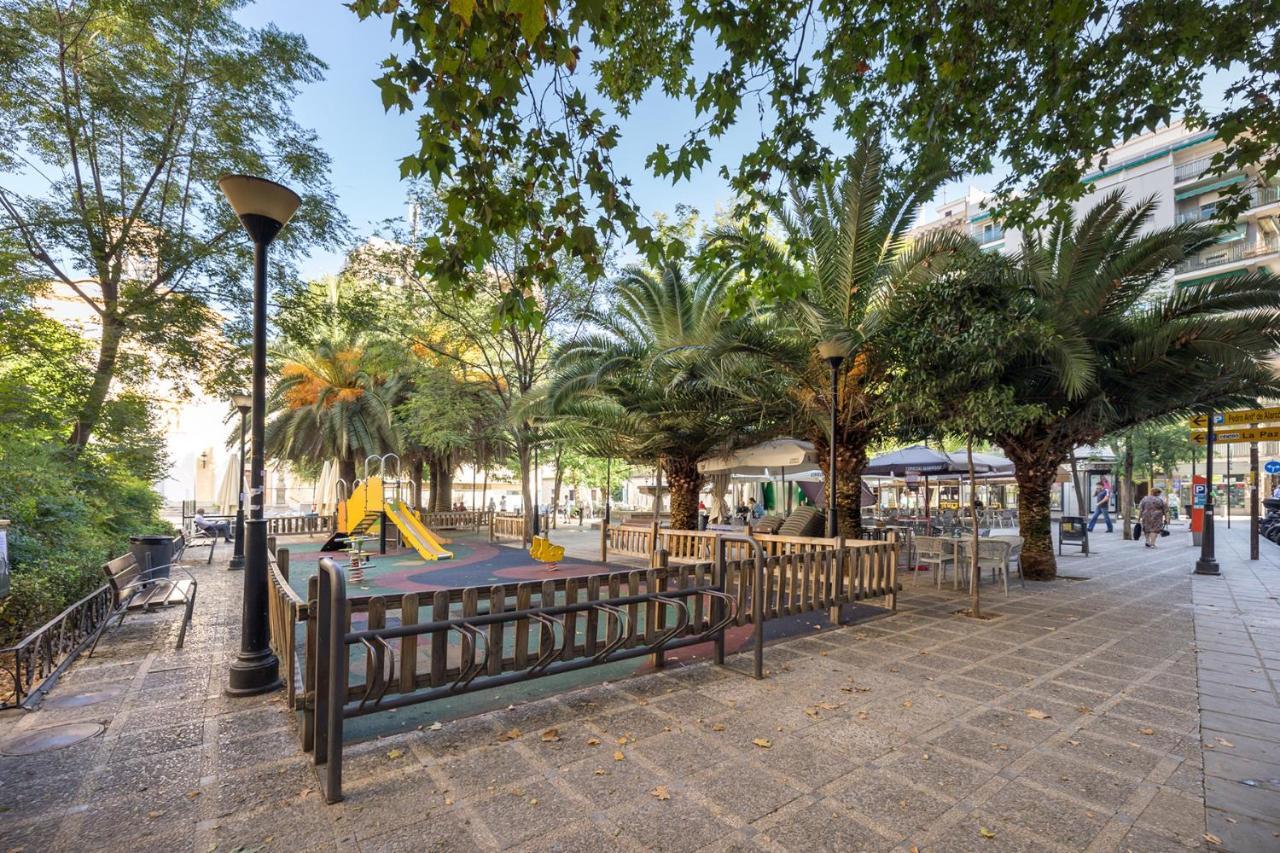 3 Bedroom Elegant & Cozy City Centre Granada Dış mekan fotoğraf